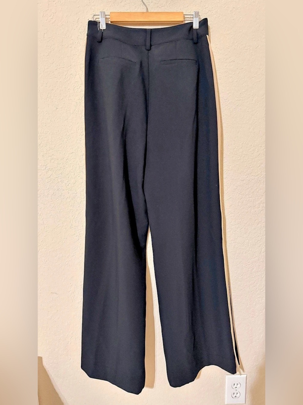 Favorite Daughter Wide Leg Pants in Black & Beige NWT - Picture 10 of 10
